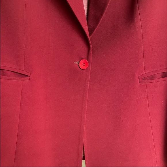 Women's Red Blazer EUC size 12 - Picture 3 of 5